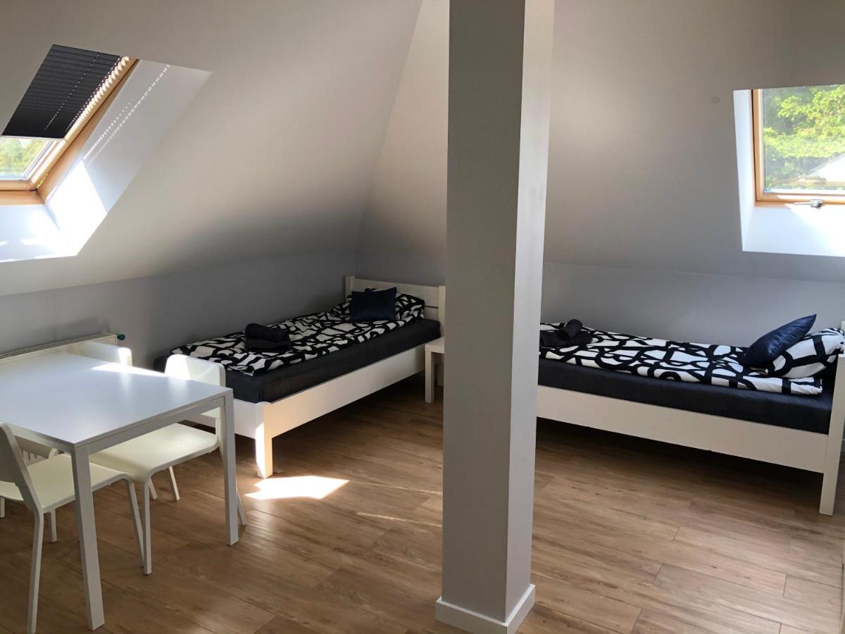 Klimatyzowane Apartamenty I Pokoje Przy Targach Кельце Экстерьер фото